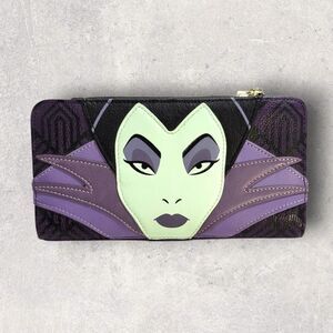 Disney Loungefly Maleficent Zip Wallet Sleeping Beauty Villain Purple Black READ